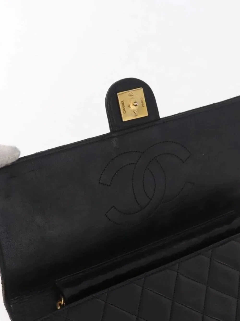 CHANEL Chain Shoulder Bag Lamb Skin Black Gold CC Auth 143810